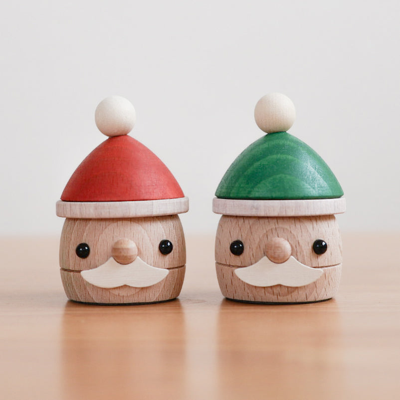 どんぐりサンタ｜動く木のおもちゃ｜木のおもちゃ通販｜Comomg（こま