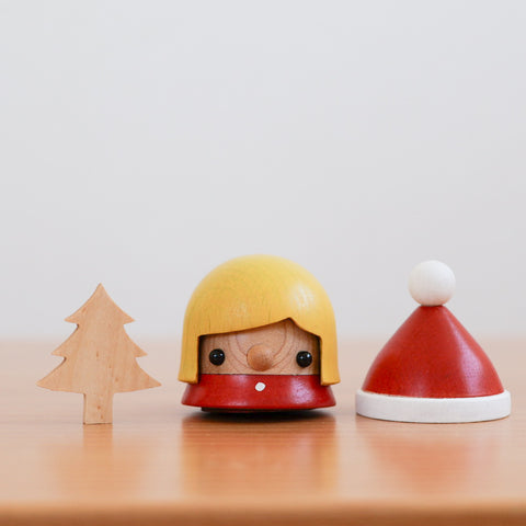 どんぐりサンタっこ